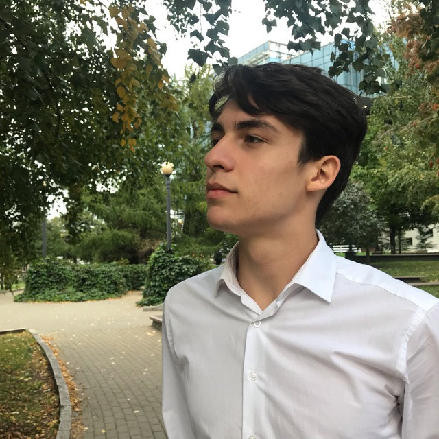  Давлетшин Амир Рамазанович